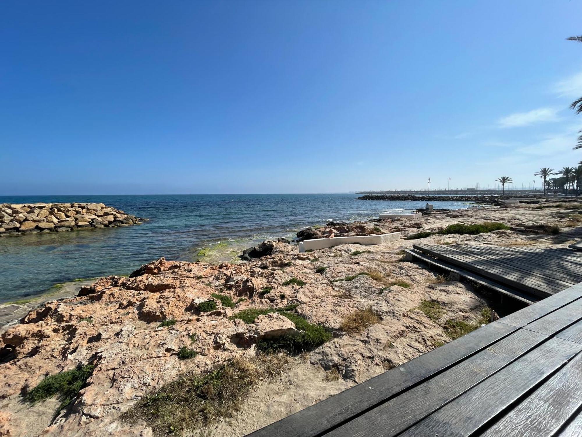 Apartment Superior La Playa! 3 Bedrooms! 2 Baths! Air Condition! Side Sea View!