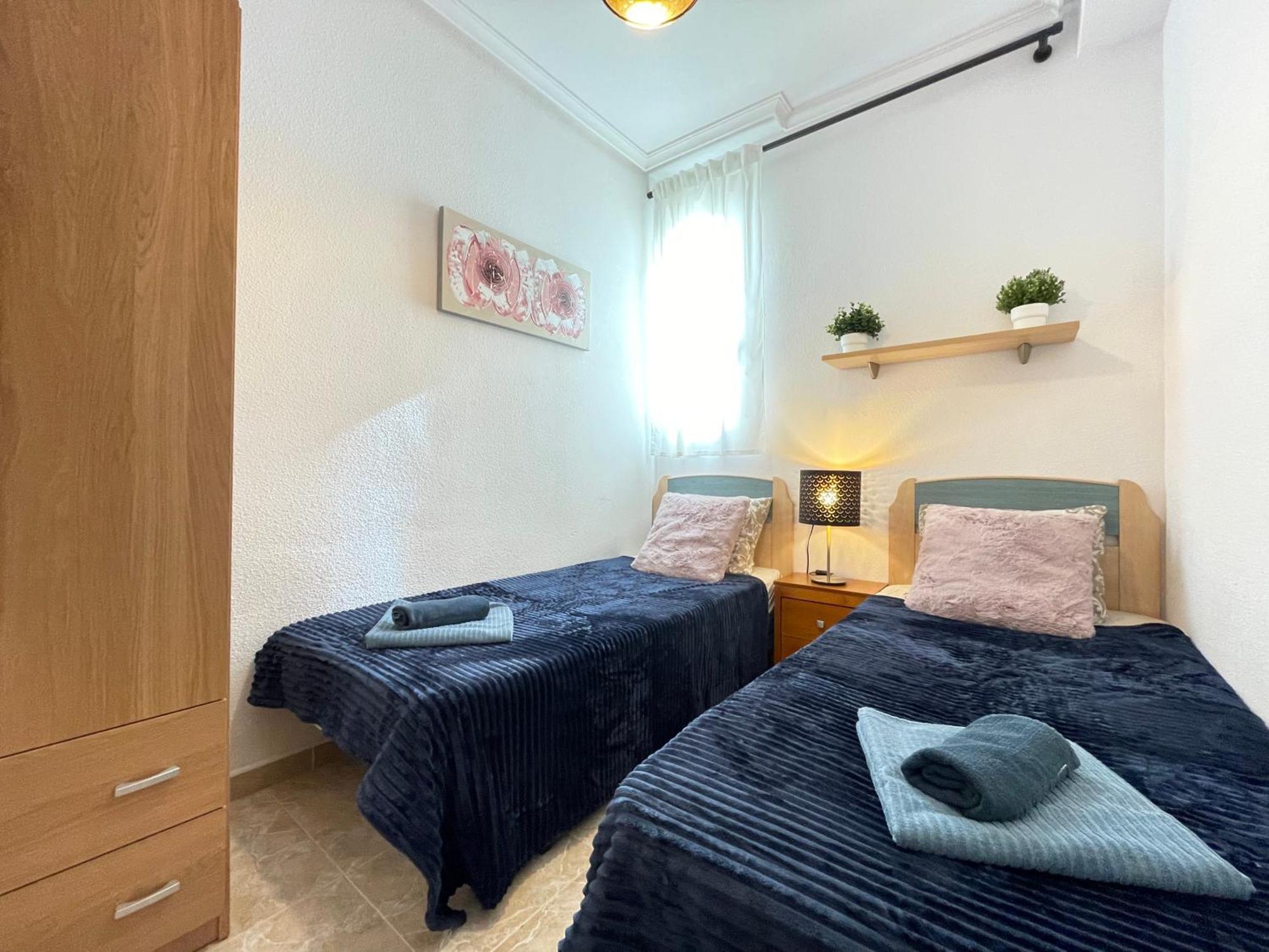Apartment Superior La Playa! 3 Bedrooms! 2 Baths! Air Condition! Side Sea View!